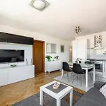 Angela Apartment With A Beautiful View